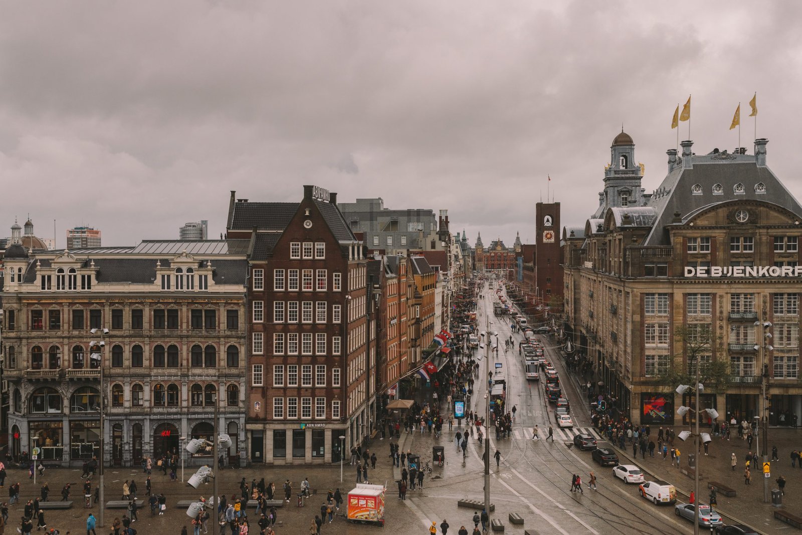 Wij proberen de verhalen van de stad met interessante en behapbare feitjes tastbaar te maken