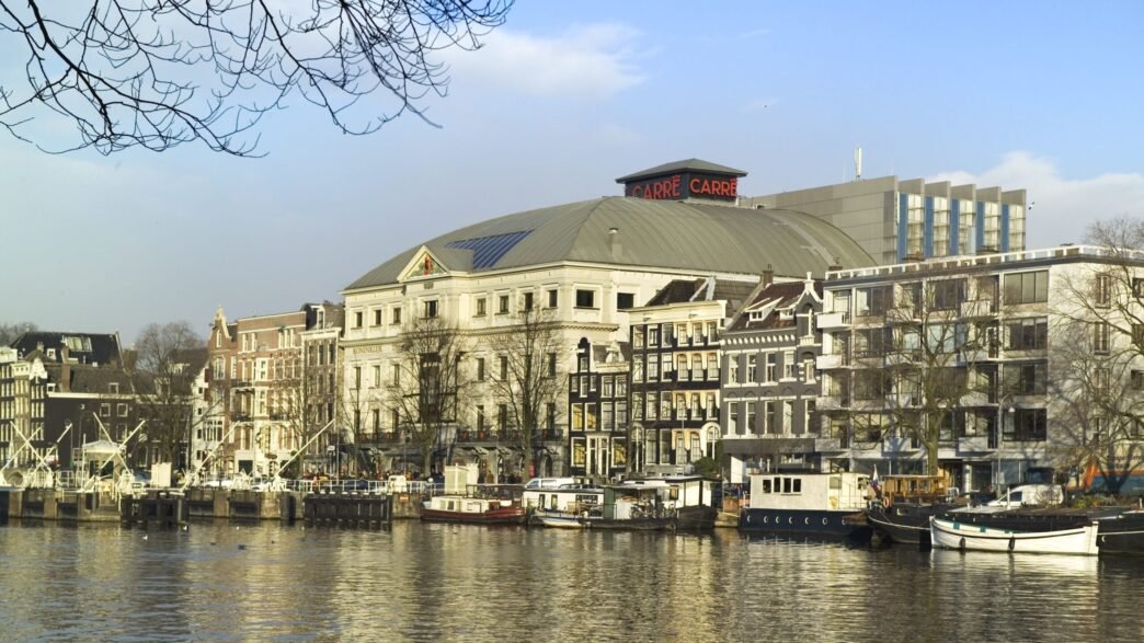 oninklijk Theater Carré op Amstel 115-125 in december 2005