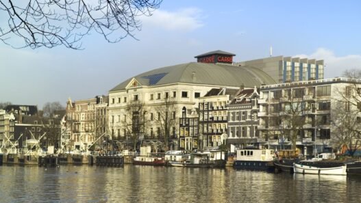 oninklijk Theater Carré op Amstel 115-125 in december 2005